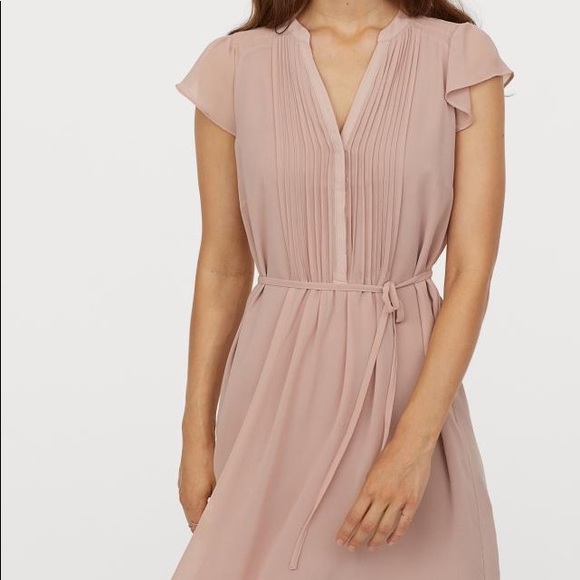 H&M Dresses & Skirts - 🌸 H&M Pink Tie Waisted Dress Size 4 🌸